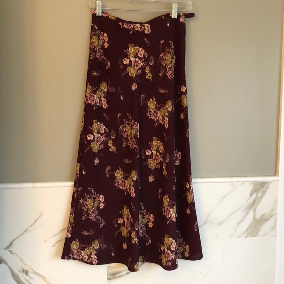 Vintage 90s Floral Maxi - Picture 2 of 8
